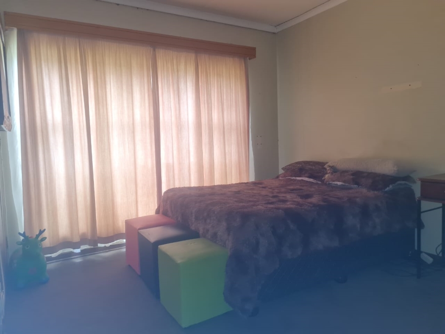  Bedroom Property for Sale in La Hoff North West